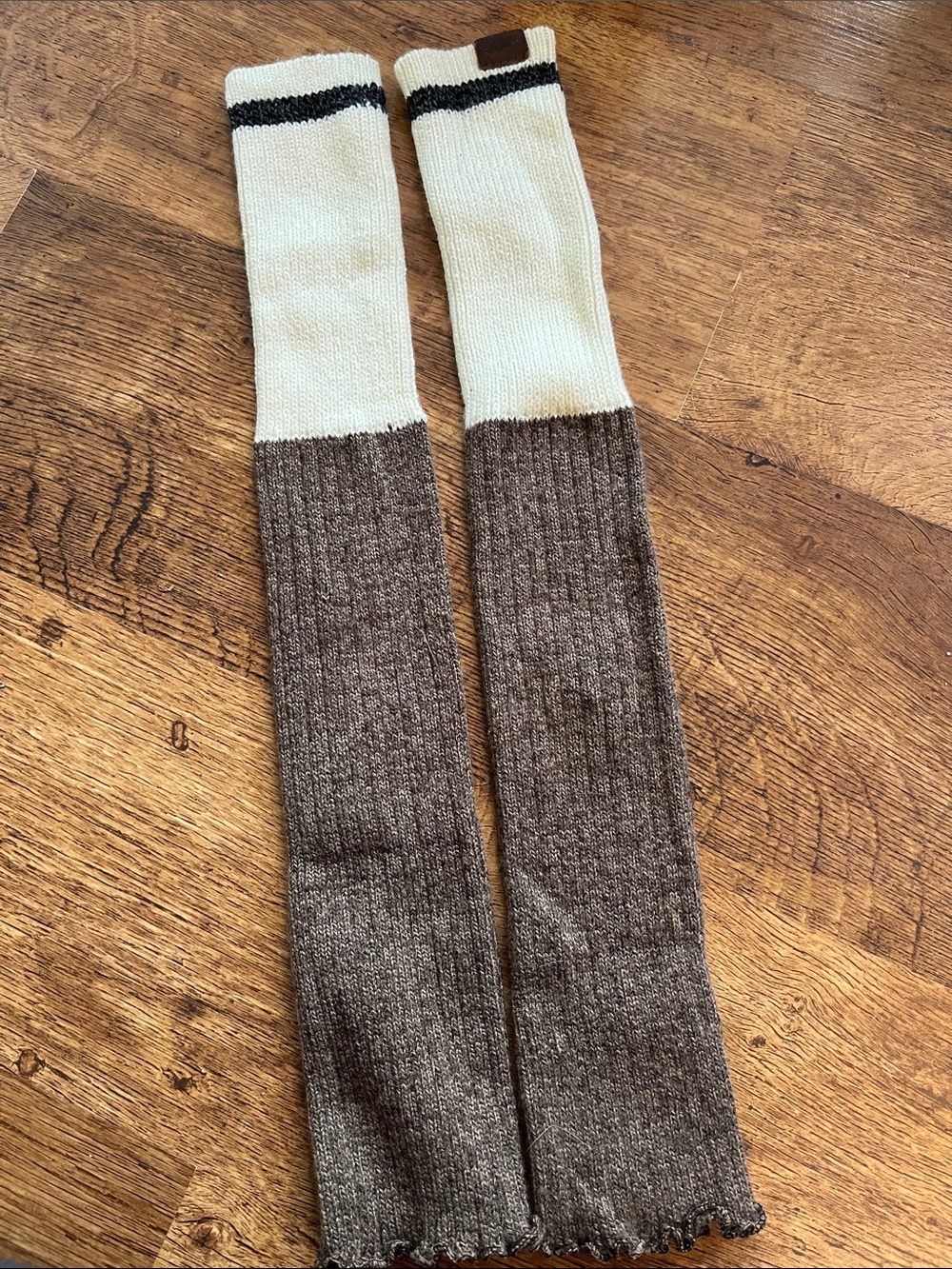 Roots Women’s Cabin Leg Warmers
